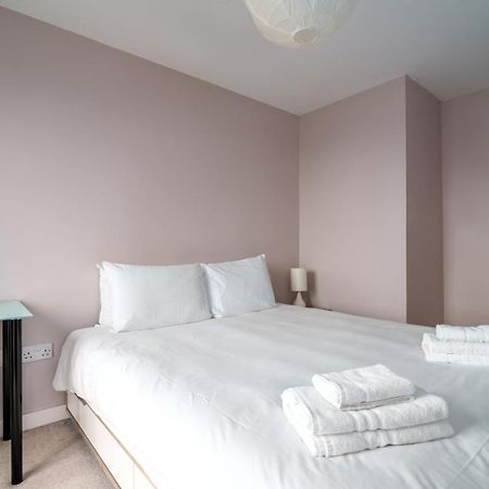 Guestready - 1 Bed Apt With City Views, Vauxhall Apartment London Exterior photo
